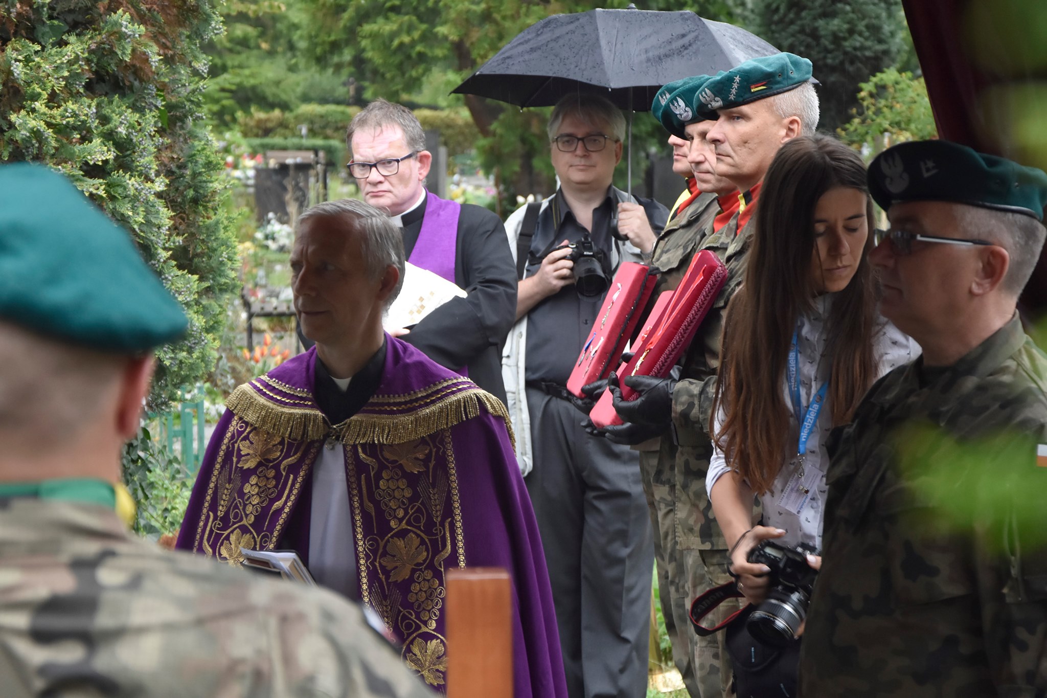 67923867 2375615029195761 3370737574246088704 o